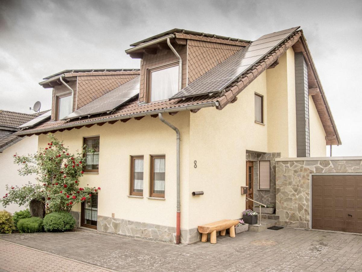 Haus Helene Apartment Ochtendung Bagian luar foto
