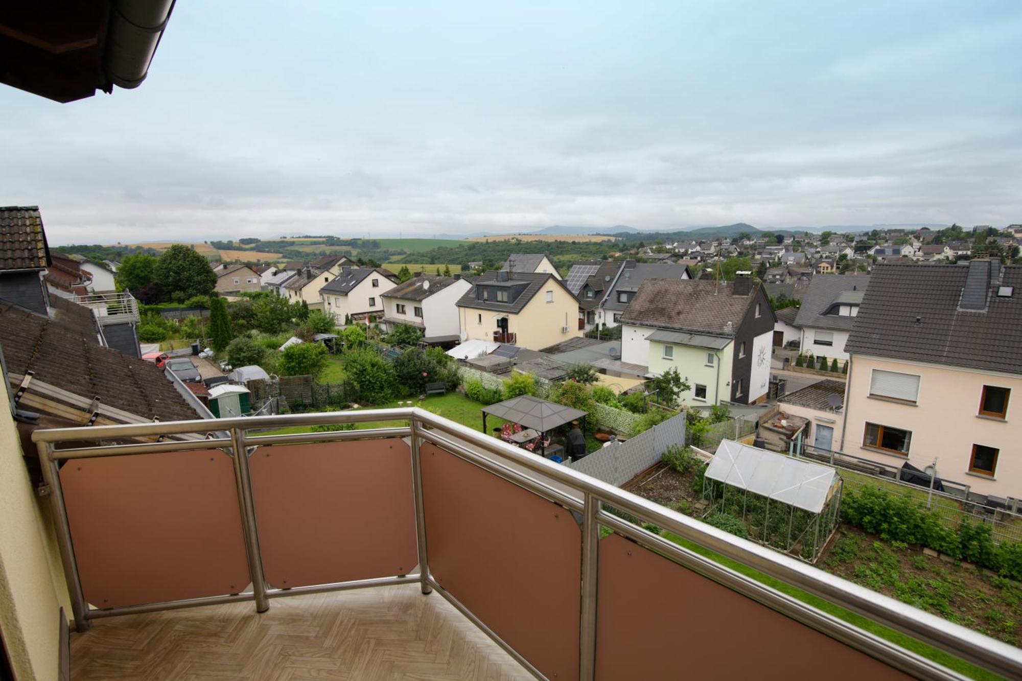 Haus Helene Apartment Ochtendung Bagian luar foto