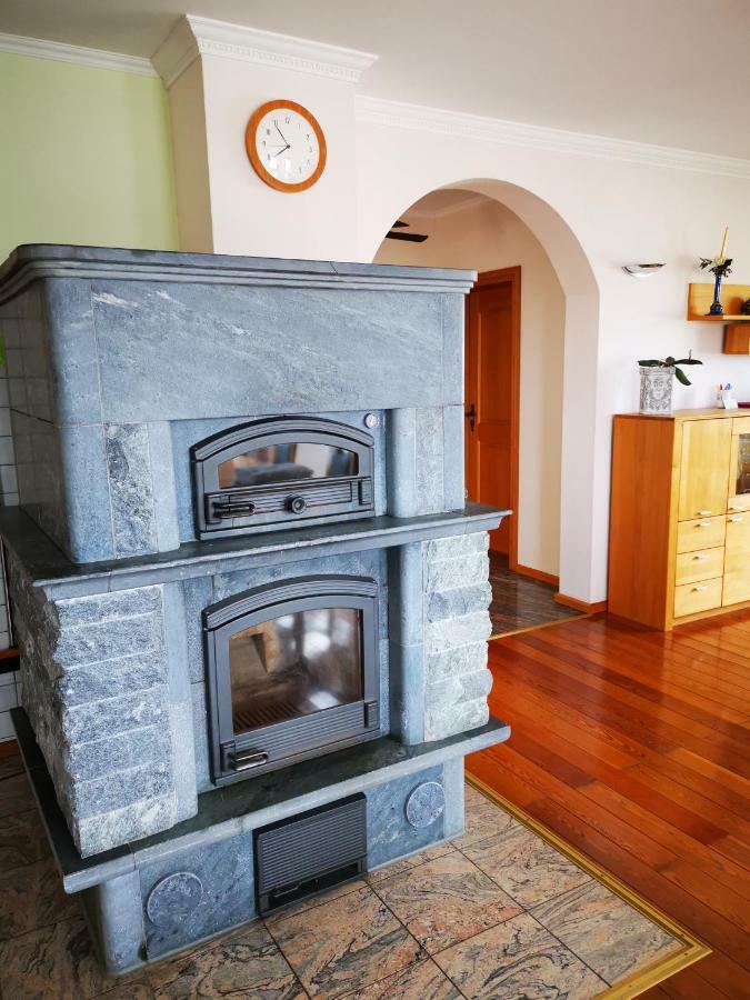 Haus Helene Apartment Ochtendung Bagian luar foto